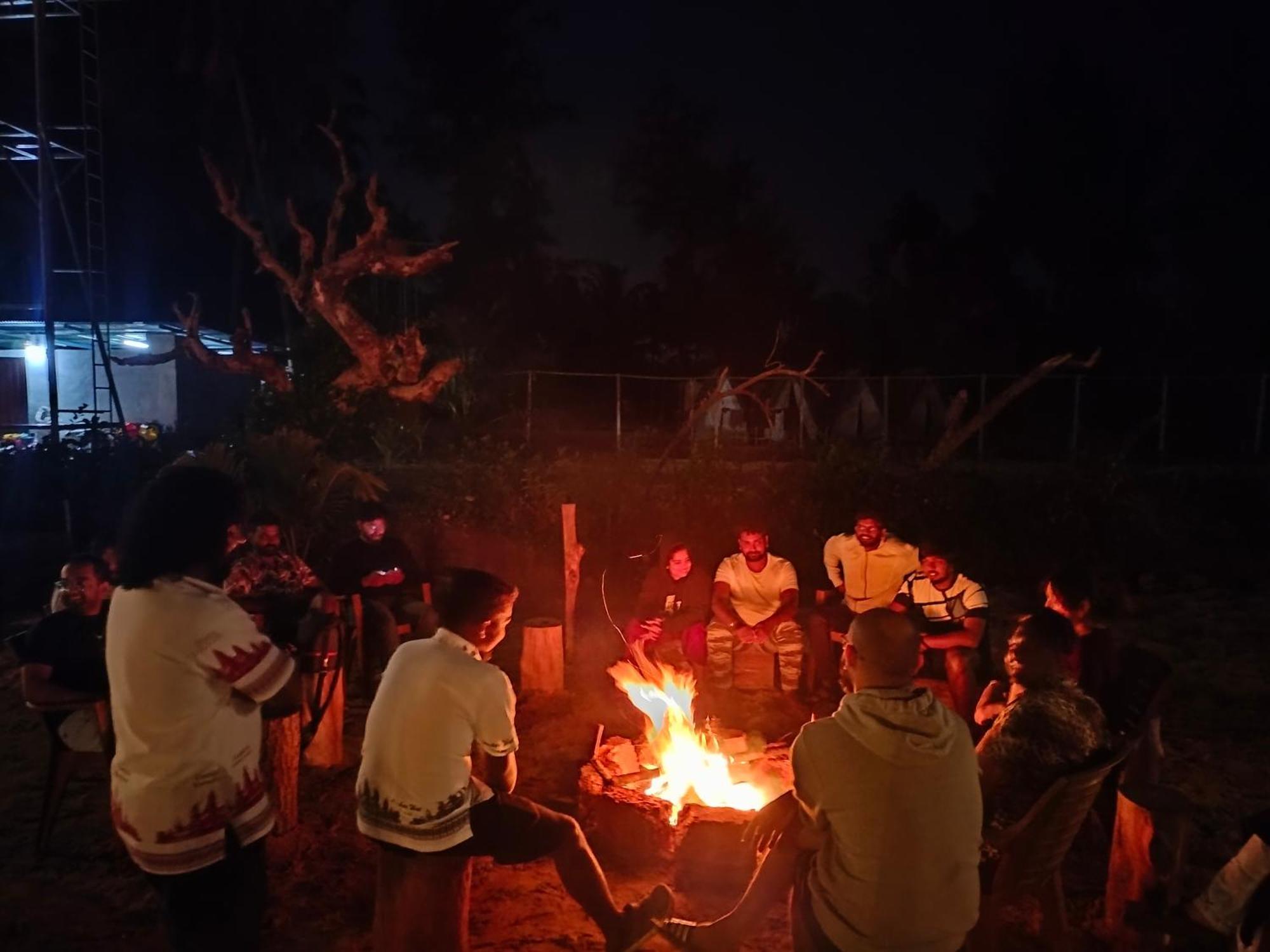 Revibe Beach Hostel Gokarna 고카르나 외부 사진